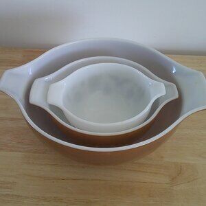 3 piece pyrex mixing bowls
